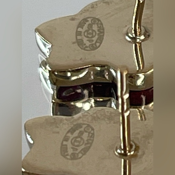 CHANEL CC Logo Camellia Gold Tone Pierce Earrings - Picture 7 of 10